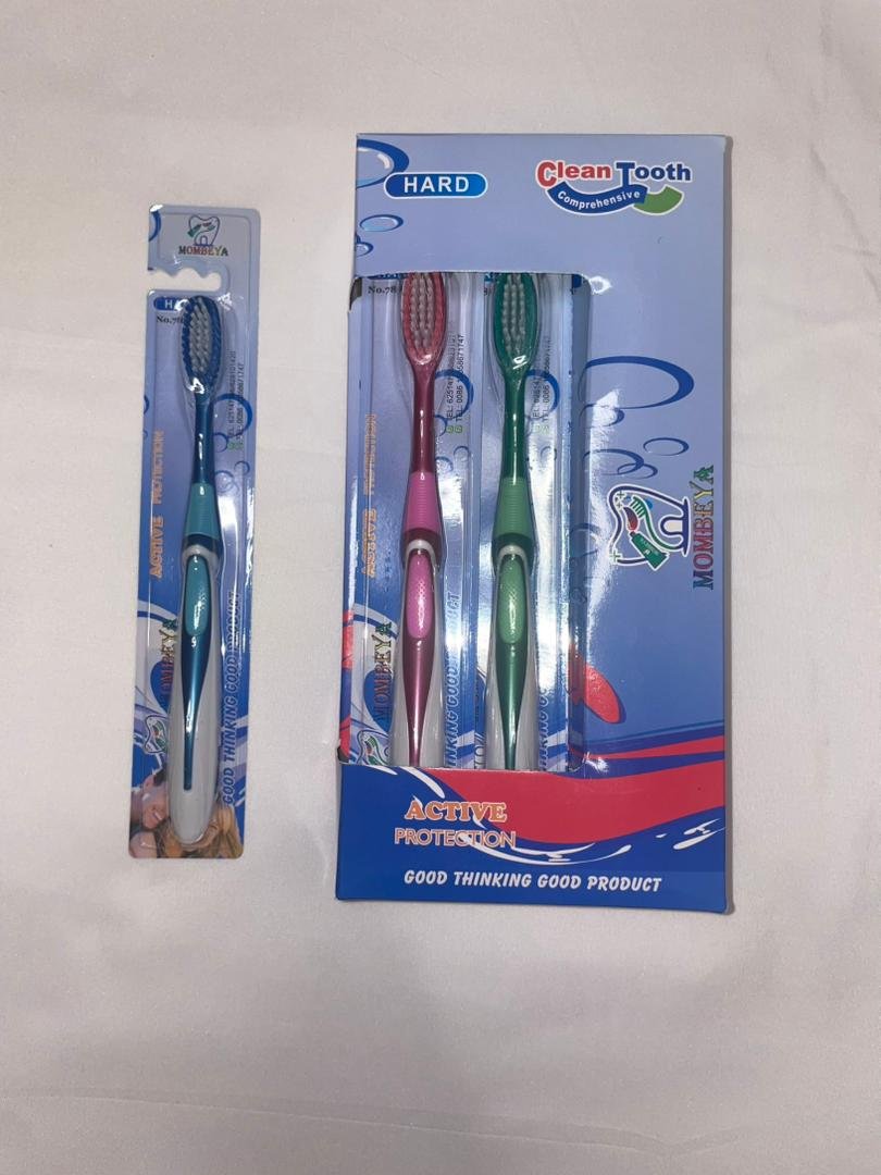 Brosse à dents Mombeya Clean Tooth – Nettoyage en profondeur, protection garantie !